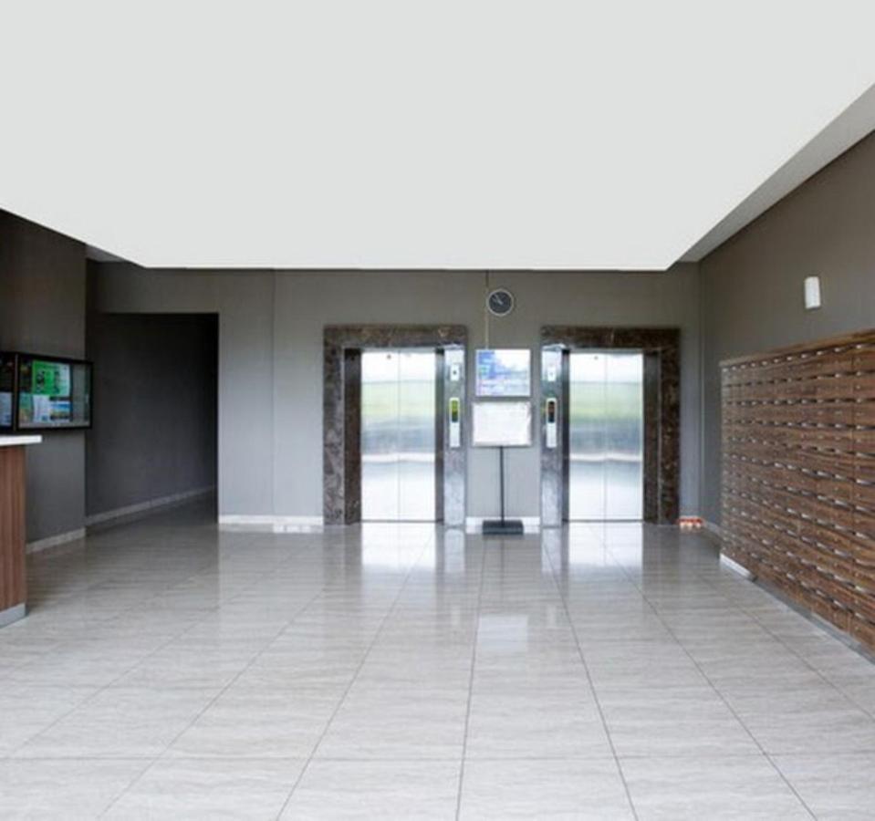 Dinda Apartment Serpong Green View Ciater Hilir Buitenkant foto